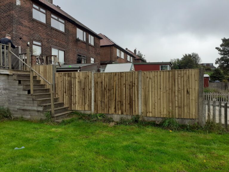 Feather Edge Fencing